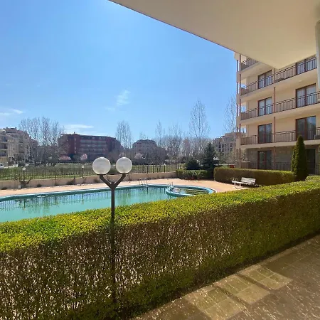 Summer Breeze 110 Cozi Lägenhet Slăntjev Brjag