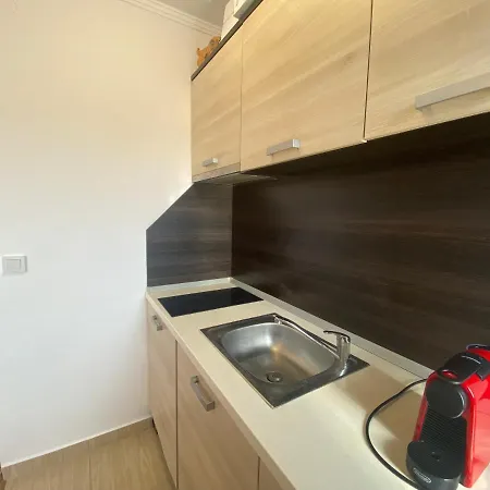 公寓 Summer Breeze 110 Cozi