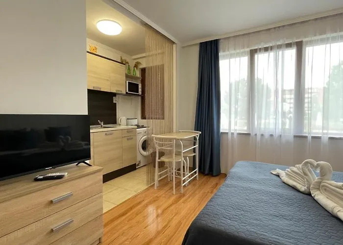 Summer Breeze 110 Cozi Apartament